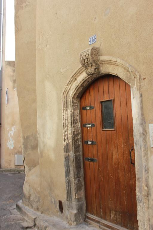 Mas De Valrugues Holifrance Aparthotel Saint-Remy-de-Provence Bagian luar foto
