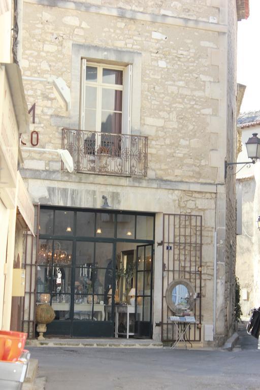 Mas De Valrugues Holifrance Aparthotel Saint-Remy-de-Provence Bagian luar foto